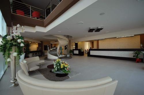 Mediterraneo Palace Hotel Amantea Exterior photo