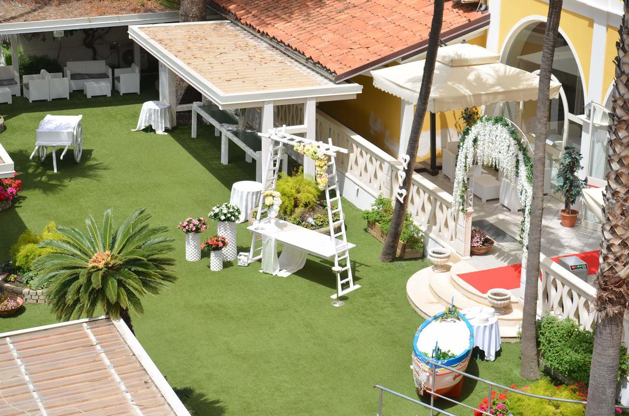 Mediterraneo Palace Hotel Amantea Exterior photo