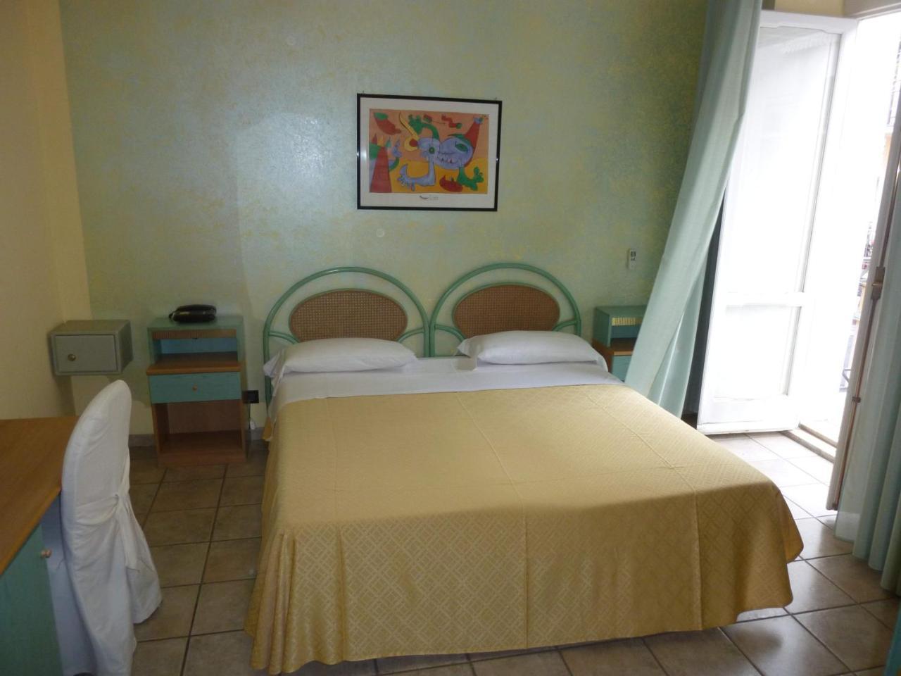 Mediterraneo Palace Hotel Amantea Exterior photo